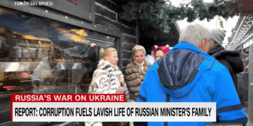 news-exp-svetlana-maniovich-timur-ivanov-fst-042501aseg2-cnni-world-00003329